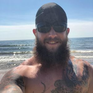 Meet your Posher, Aaron